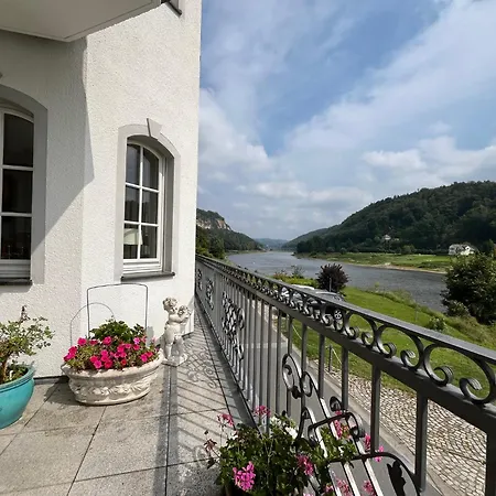 Rauenstein Apartment *